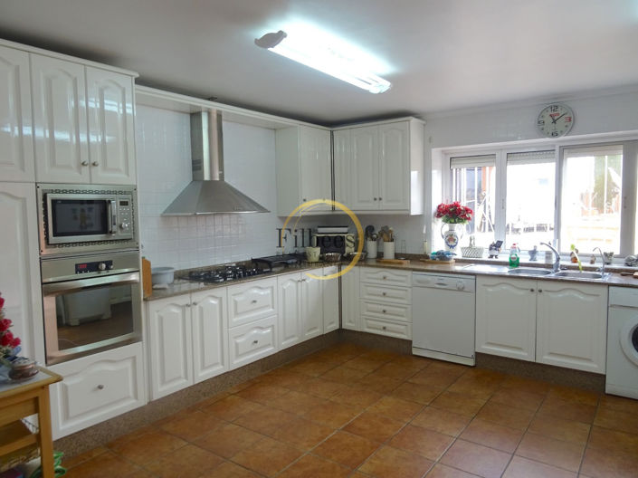 Image No.4-3 Bed Villa for sale