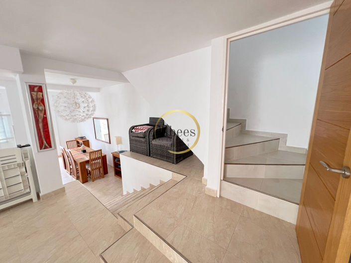 Image No.9-4 Bed House for sale