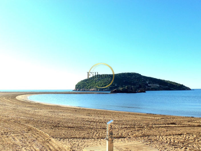 Image No.12-3 Bed Apartment for sale