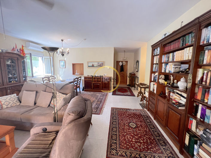 Image No.5-3 Bed Villa for sale