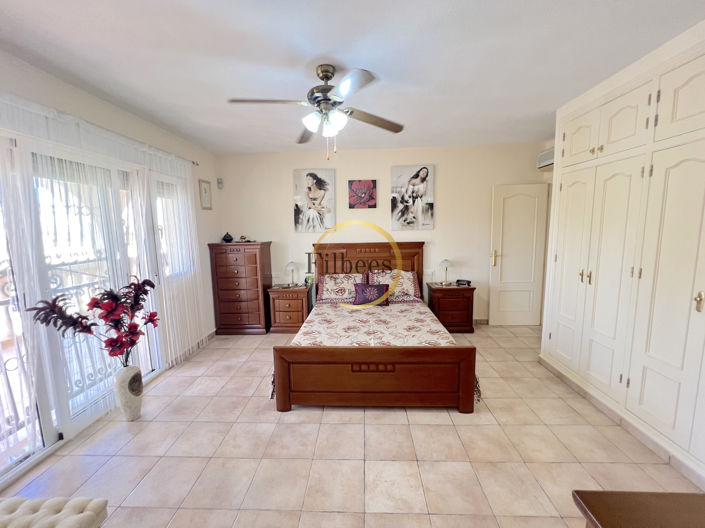 Image No.14-5 Bed Country House for sale