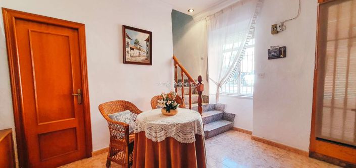 Image No.10-5 Bed Townhouse for sale