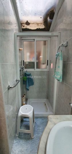 Image No.18-5 Bed Townhouse for sale