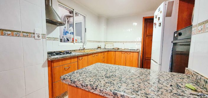 Image No.42-5 Bed Townhouse for sale