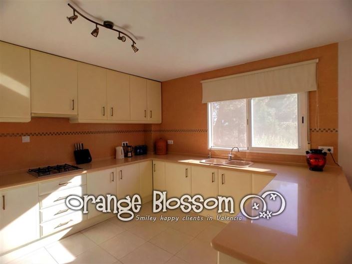 Image No.5-6 Bed Villa for sale