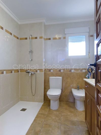 Image No.30-Chalet de 9 chambres à vendre à Denia