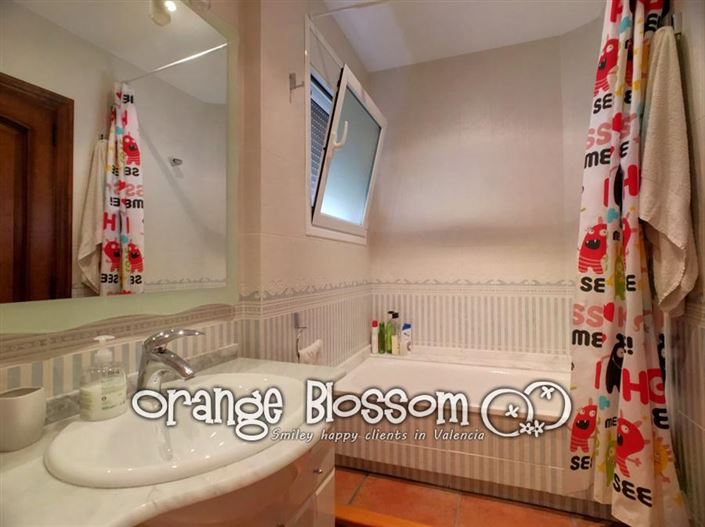 Image No.16-5 Bed Villa for sale