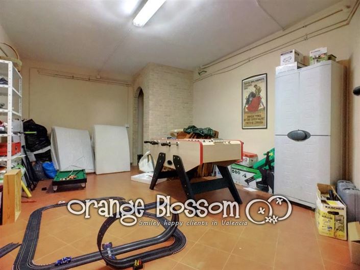 Image No.34-5 Bed Villa for sale