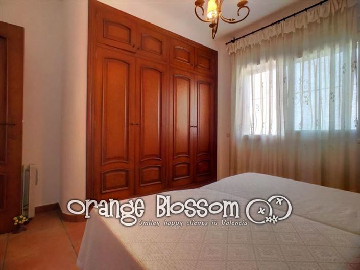 Image No.36-5 Bed Villa for sale