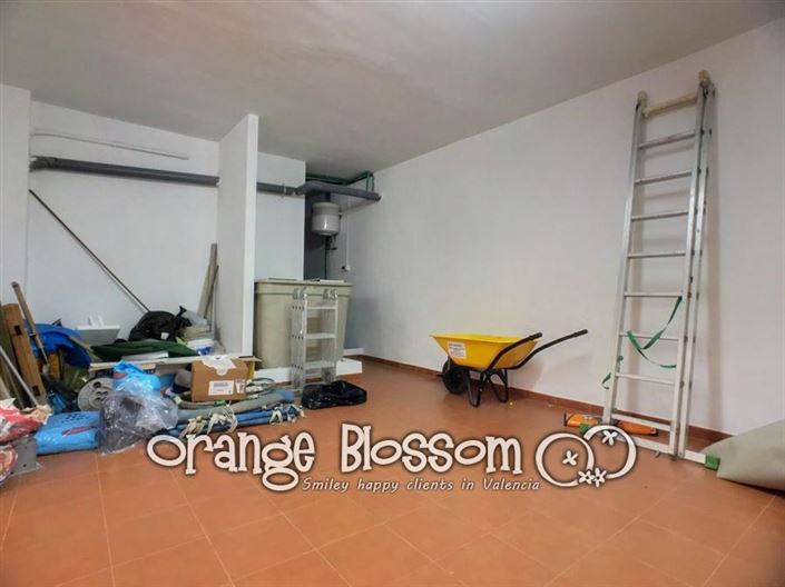 Image No.38-5 Bed Villa for sale