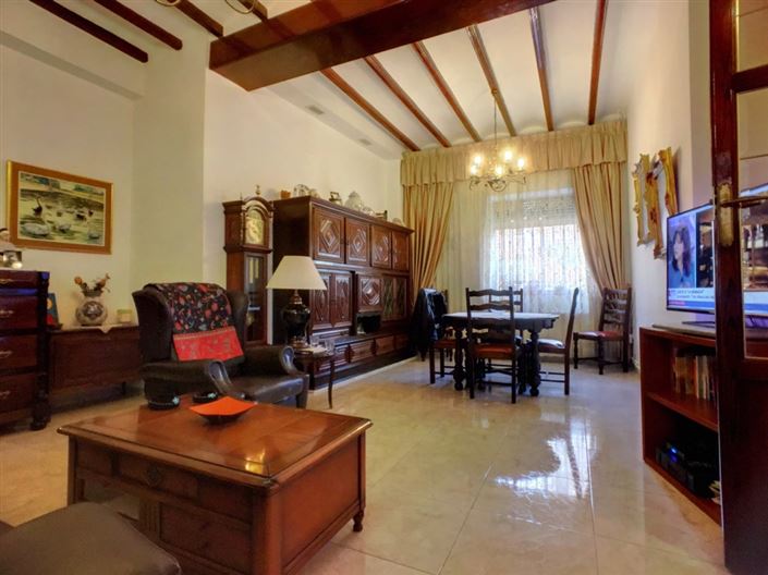 Image No.35-5 Bed Townhouse for sale