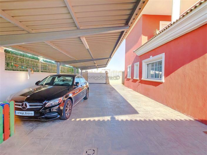 Image No.12-7 Bed Villa for sale