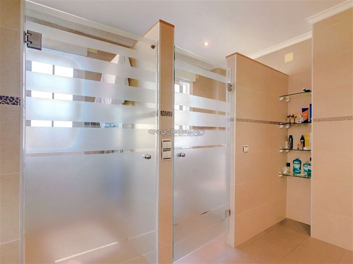 Image No.42-7 Bed Villa for sale