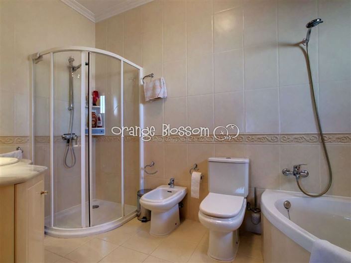 Image No.37-3 Bed Villa for sale