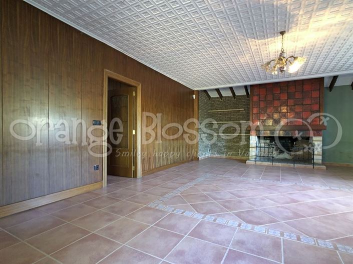 Image No.31-5 Bed Villa for sale
