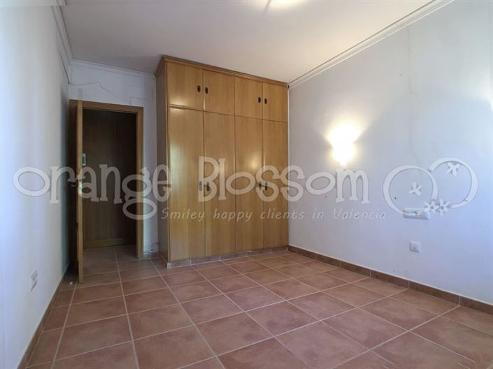 Image No.36-5 Bed Villa for sale