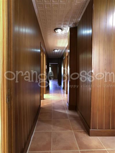 Image No.43-5 Bed Villa for sale