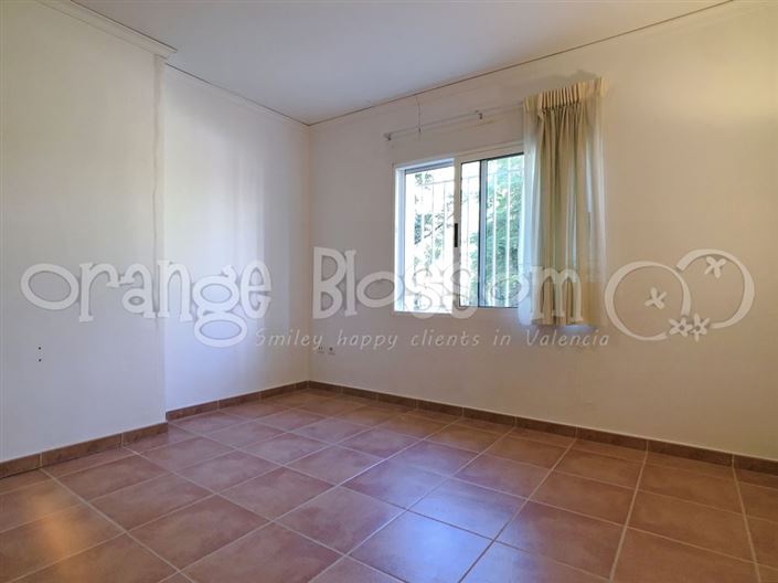 Image No.47-5 Bed Villa for sale