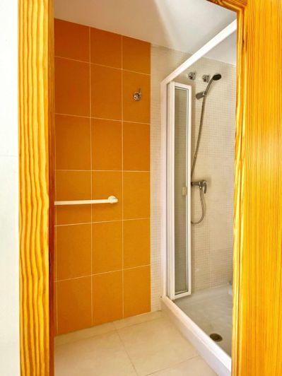 Image No.8-3 Bed Property for sale