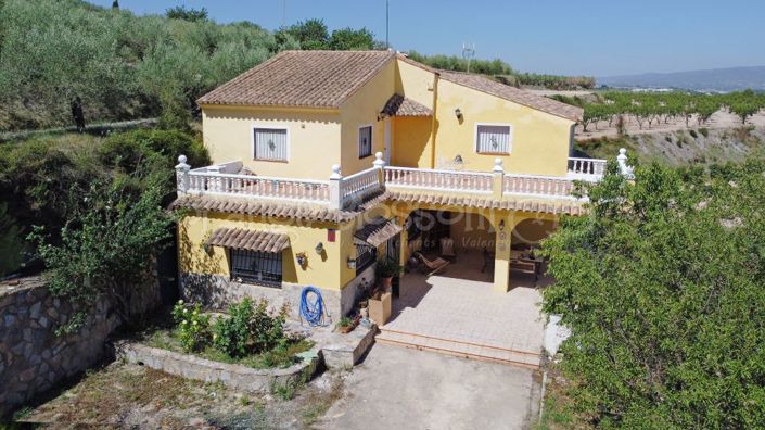 Image No.3-7 Bed Villa for sale