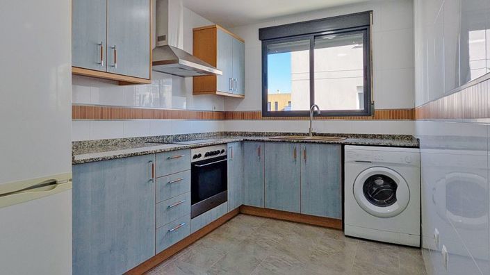 Image No.13-2 Bed Apartment for sale