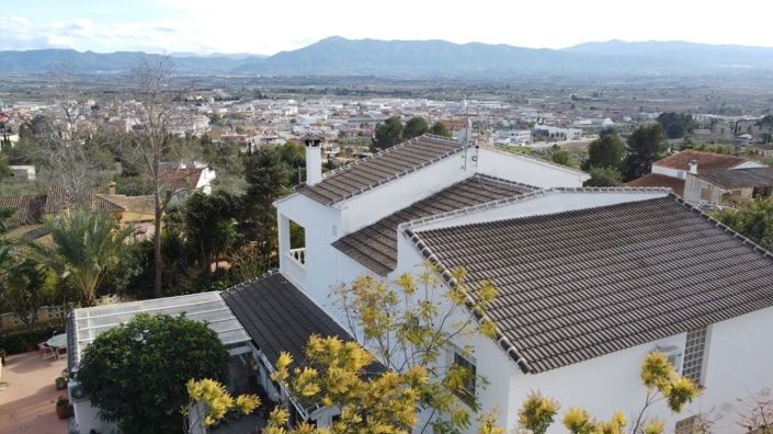 Image No.9-9 Bed Villa for sale