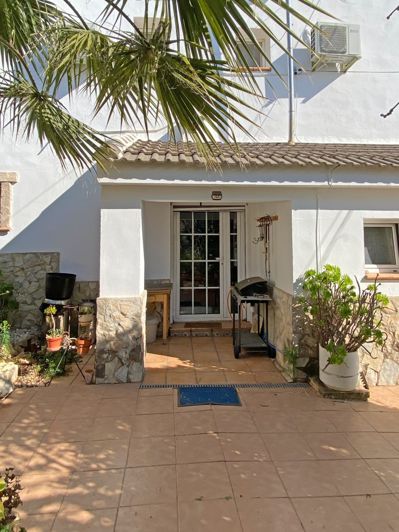 Image No.29-9 Bed Villa for sale