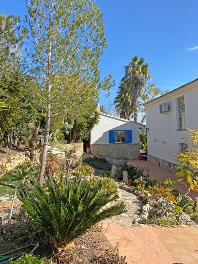 Image No.35-9 Bed Villa for sale