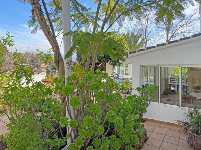 Image No.38-9 Bed Villa for sale