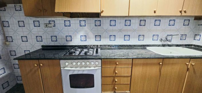 Image No.23-4 Bed Townhouse for sale