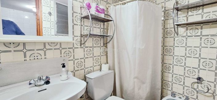 Image No.28-4 Bed Townhouse for sale