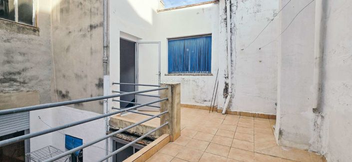 Image No.36-4 Bed Townhouse for sale