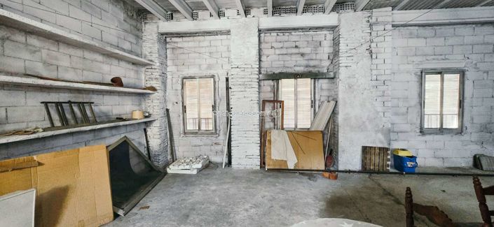 Image No.46-4 Bed Townhouse for sale