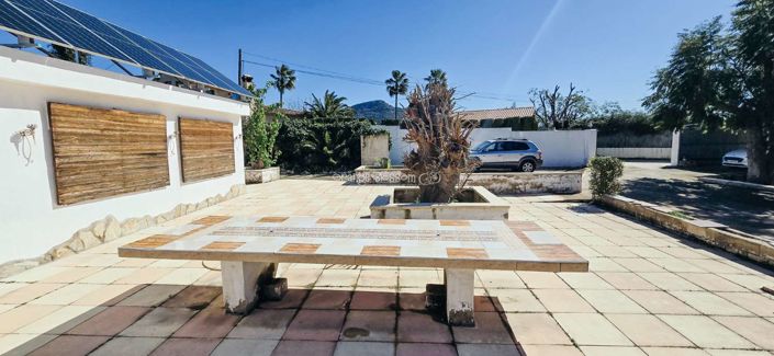 Image No.3-4 Bed Villa for sale