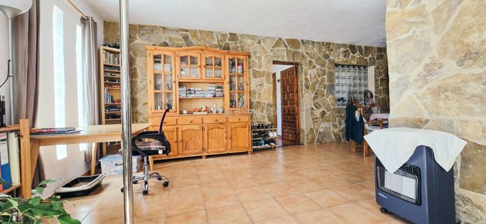 Image No.36-4 Bed Villa for sale