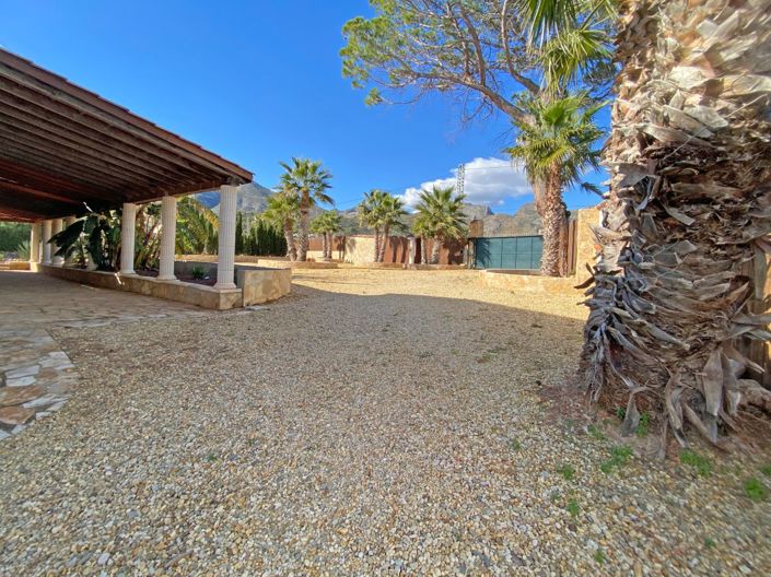 Image No.12-7 Bed Chalet for sale