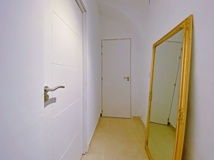 Image No.38-7 Bed Chalet for sale