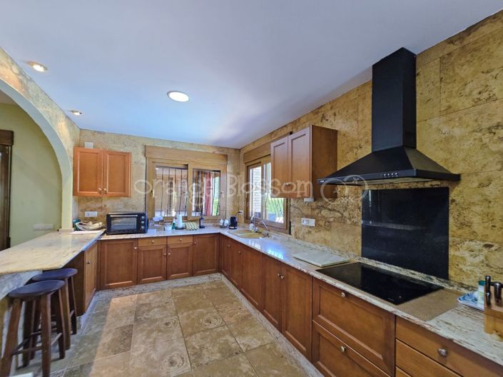 Image No.33-3 Bed Villa for sale