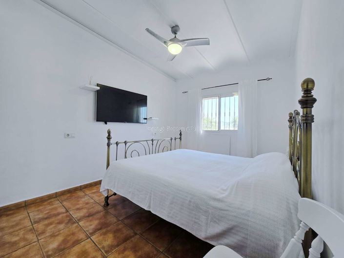 Image No.15-3 Bed Villa for sale