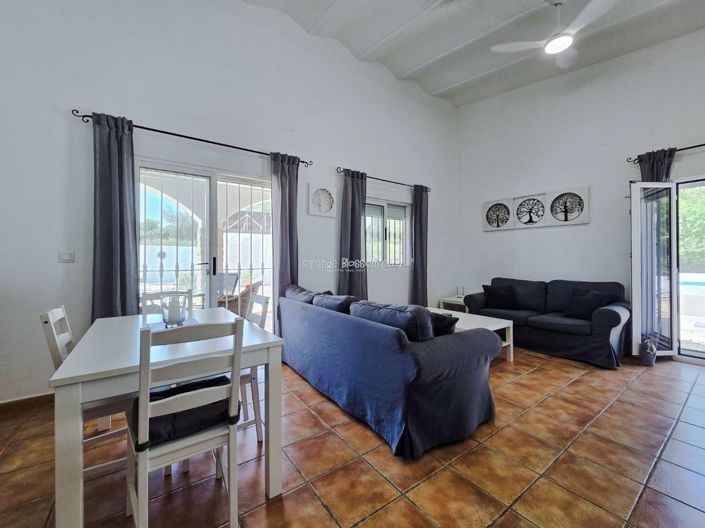 Image No.37-3 Bed Villa for sale