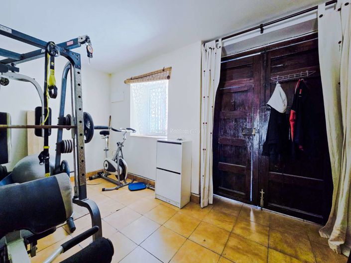 Image No.11-3 Bed Townhouse for sale