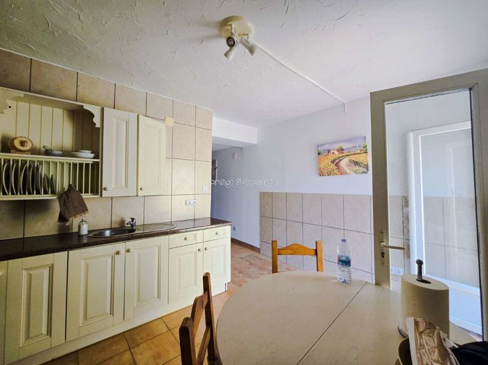 Image No.30-3 Bed Townhouse for sale