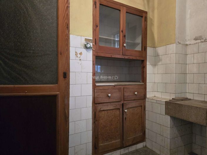 Image No.21-5 Bed Townhouse for sale