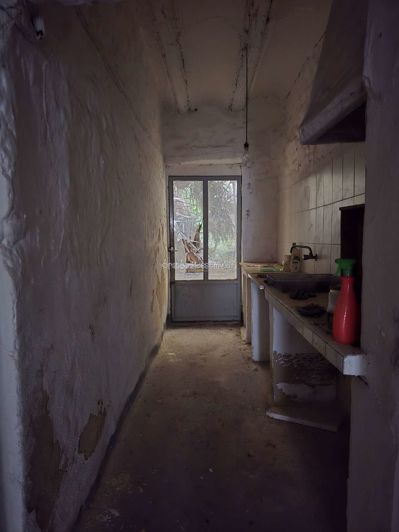 Image No.11-2 Bed Townhouse for sale