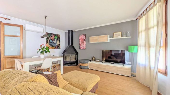 Image No.4-5 Bed Property for sale