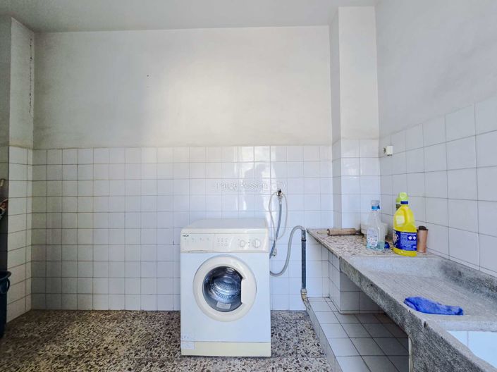 Image No.50-3 Bed Property for sale