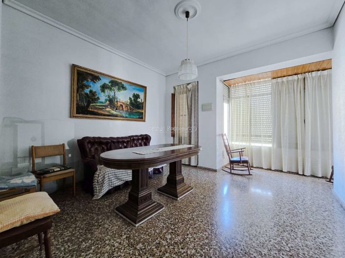 Image No.7-3 Bed Property for sale