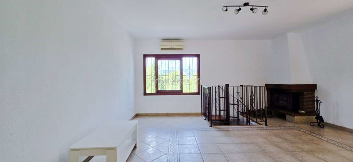 Image No.17-4 Bed Villa for sale