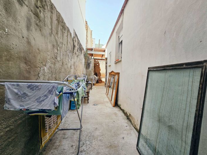 Image No.47-2 Bed Townhouse for sale