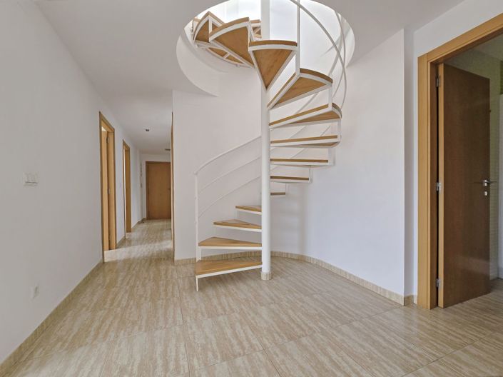 Image No.6-3 Bed Duplex for sale